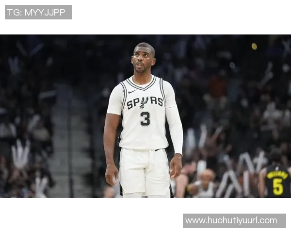 快船主场致敬保罗最后赛季视频播放引发球迷热议